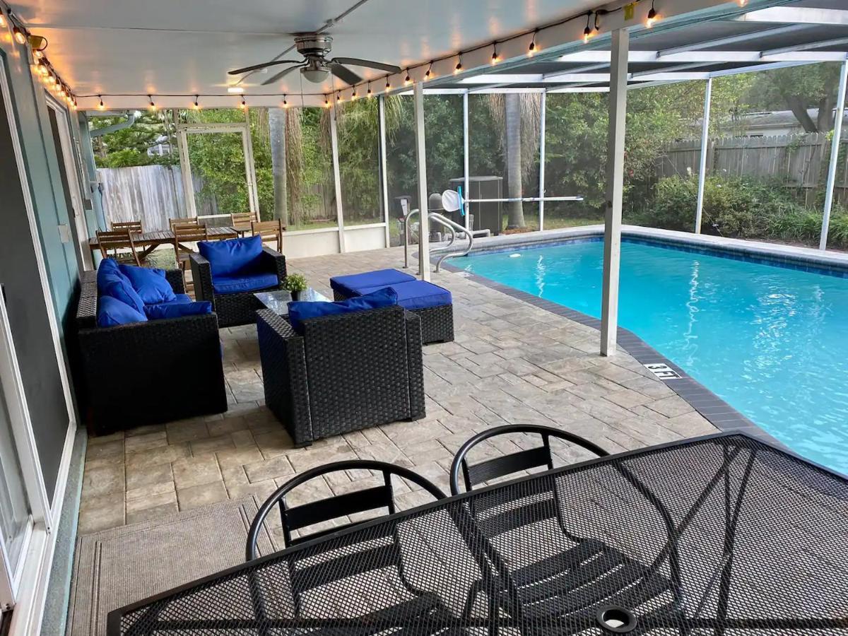Spacious 5 Bedrooms 3 Bathrooms Family-Friendly Home With Heated Salt Pool Clearwater Buitenkant foto
