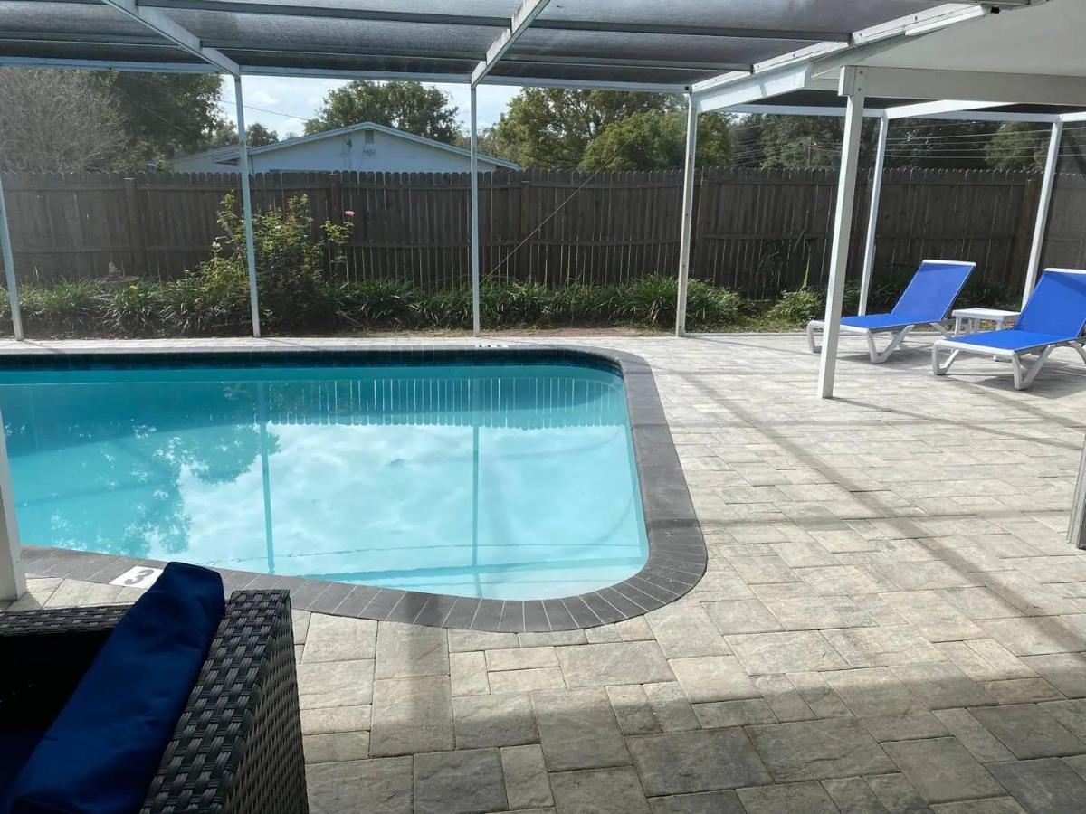 Spacious 5 Bedrooms 3 Bathrooms Family-Friendly Home With Heated Salt Pool Clearwater Buitenkant foto