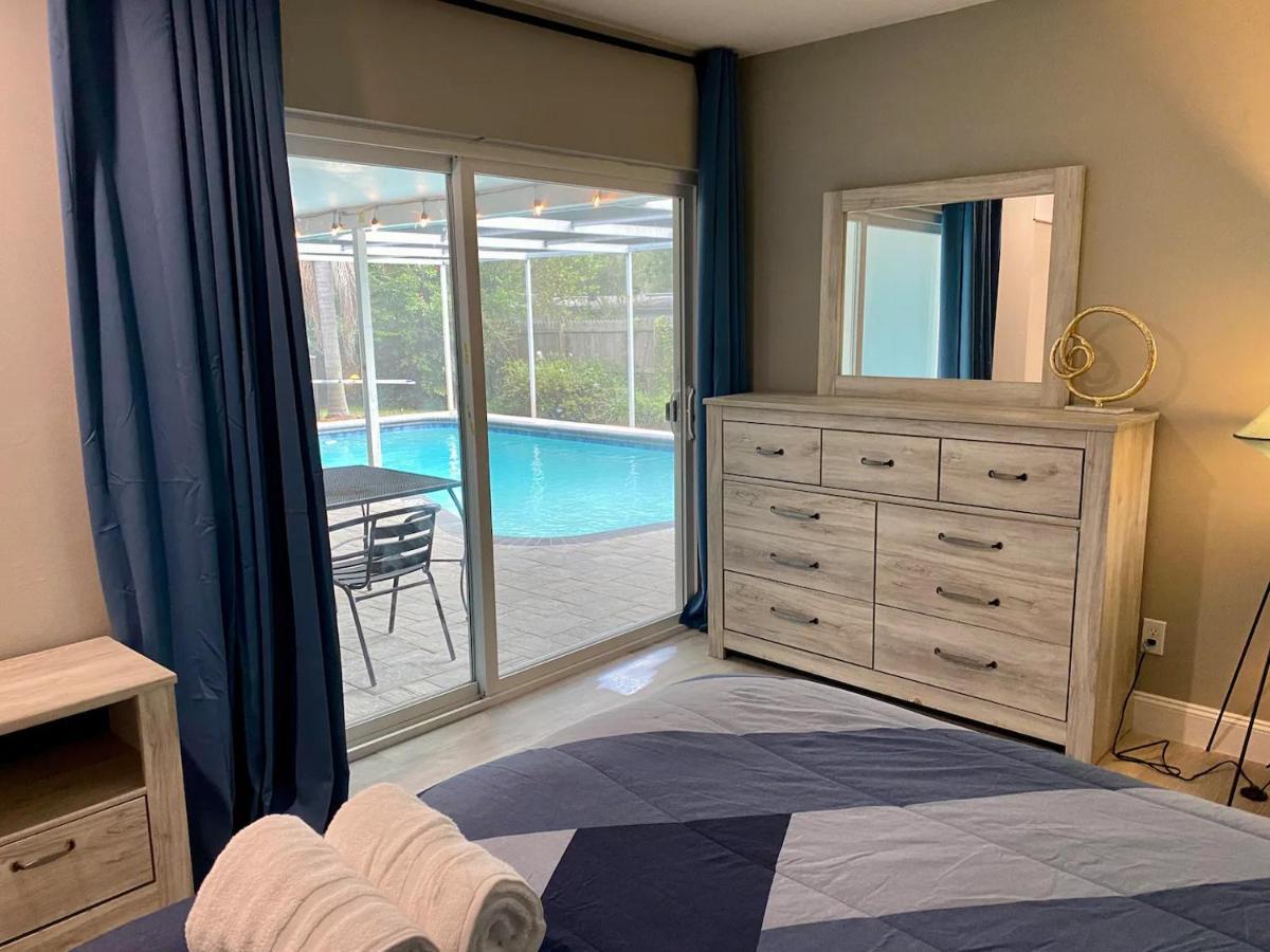 Spacious 5 Bedrooms 3 Bathrooms Family-Friendly Home With Heated Salt Pool Clearwater Buitenkant foto