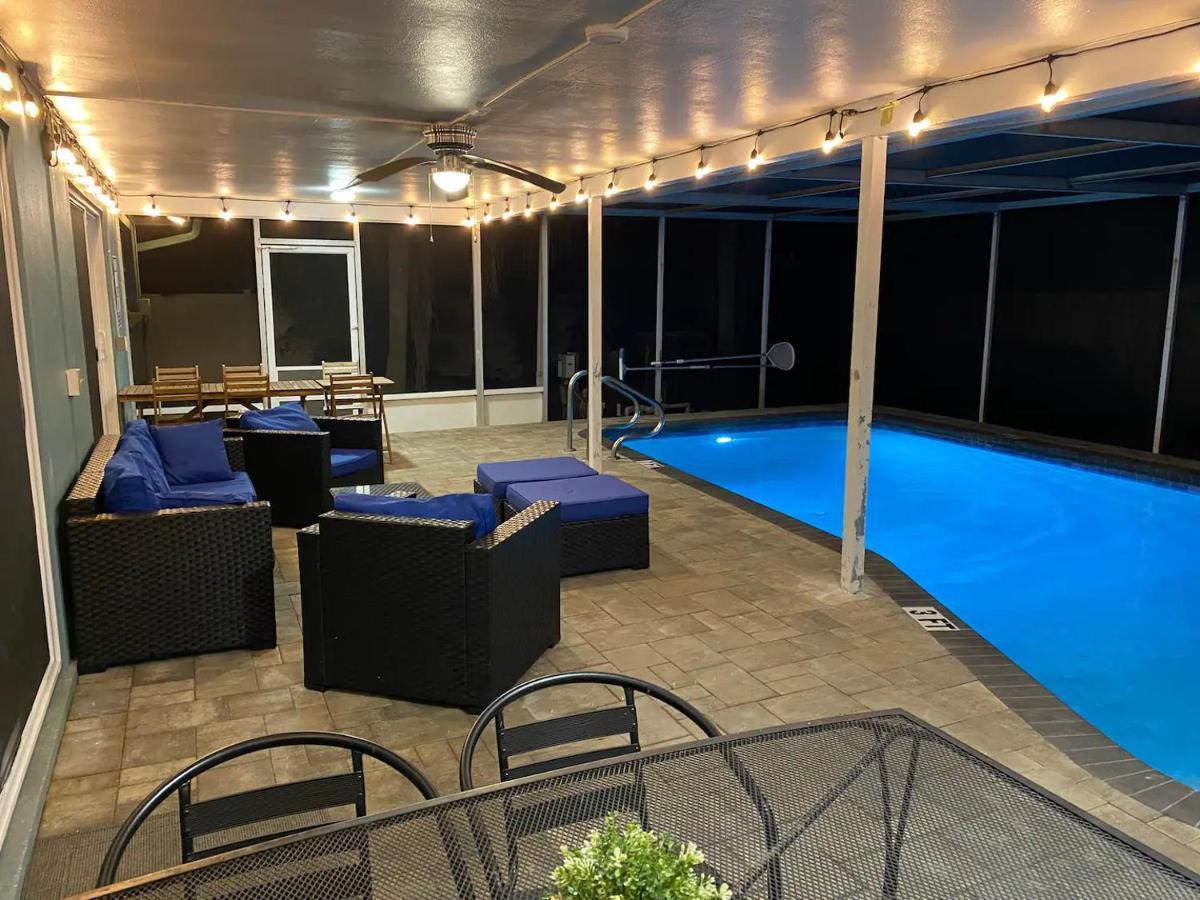 Spacious 5 Bedrooms 3 Bathrooms Family-Friendly Home With Heated Salt Pool Clearwater Buitenkant foto